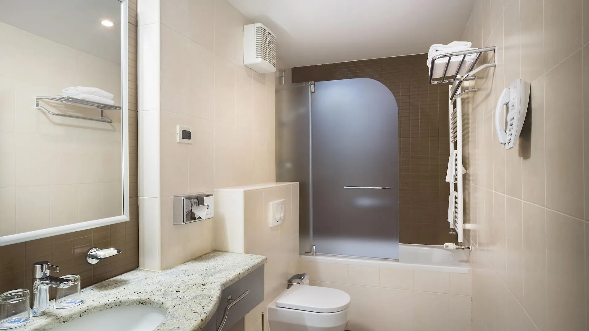 Hotel Valamar Villa Adria Baska