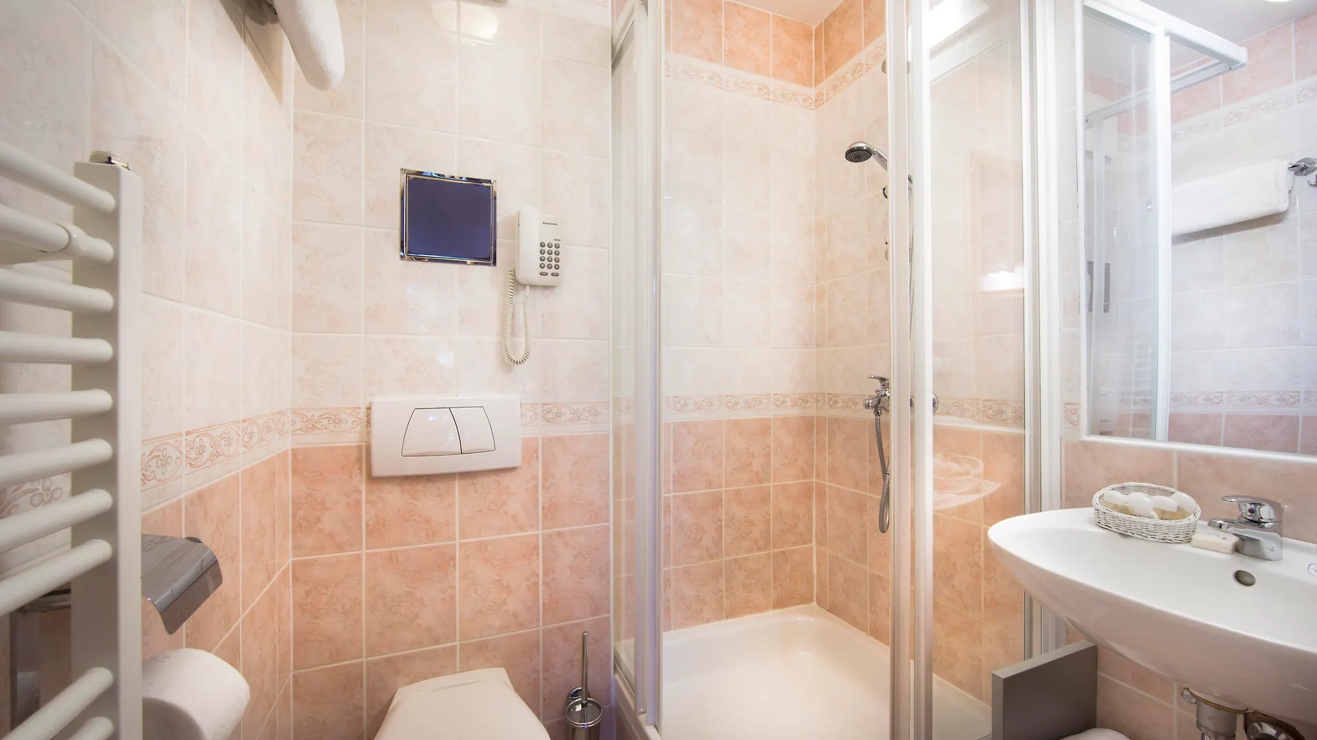 Valamar Villa Adria Baska  4*, Baska (Krk)