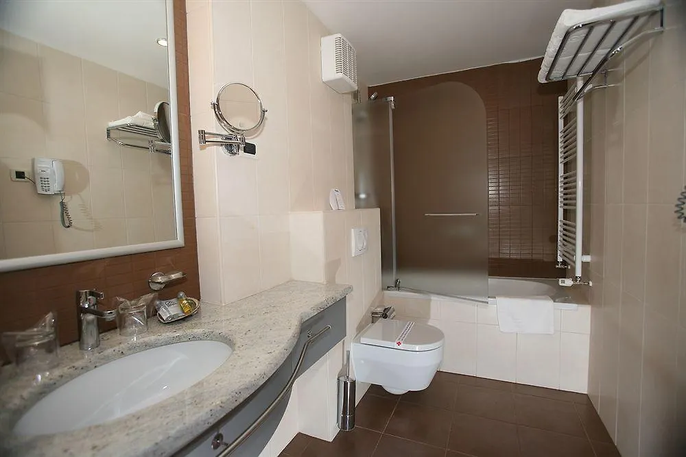 Valamar Villa Adria Baska  Hotel Baska (Krk)